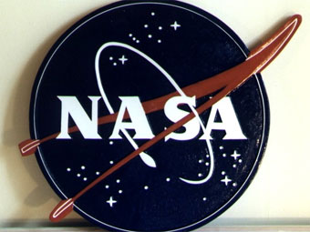  NASA      
