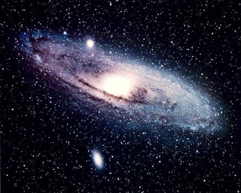 Астрономы объяснили дефицит карликовых галактик вблизи Млечного Пути