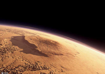 Шанс столкновения астероида с Марсом увеличивается