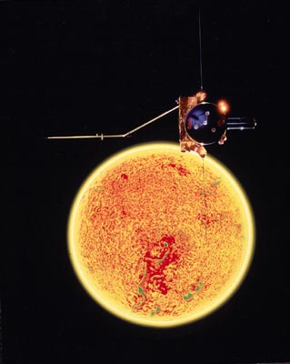 Космический аппарат Улисс приблизился к северному полюсу Солнца