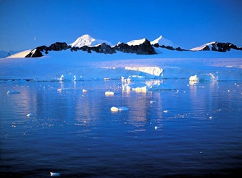Скорость таяния льдов на Южном полюсе продолжает увеличиваться