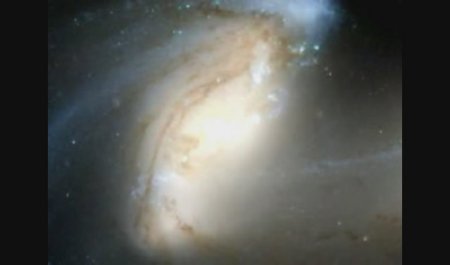  (NGC 4676) ( 1)