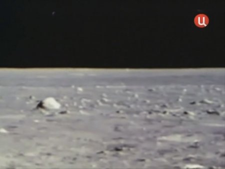  - 11:   / Apollo 11: the Untold Story