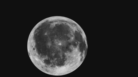 Лунный орбитальный разведчик / Lunar Reconnaince Orbiter