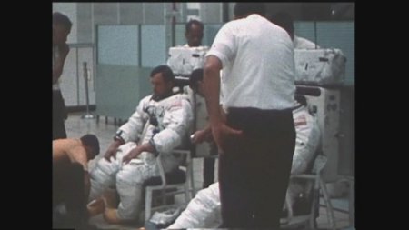  11:    / Apollo 11: Men on the Moon