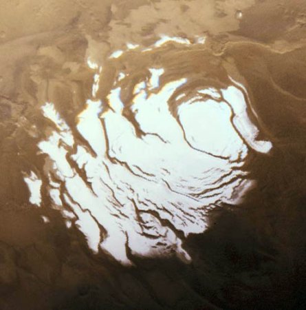 Неземные ландшафты: лед на Красной планете